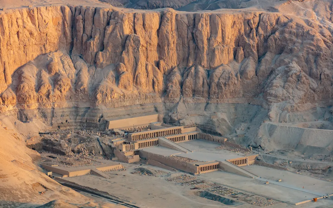 Terrassentempel der Hatschepsut bei Deir el-Bahari